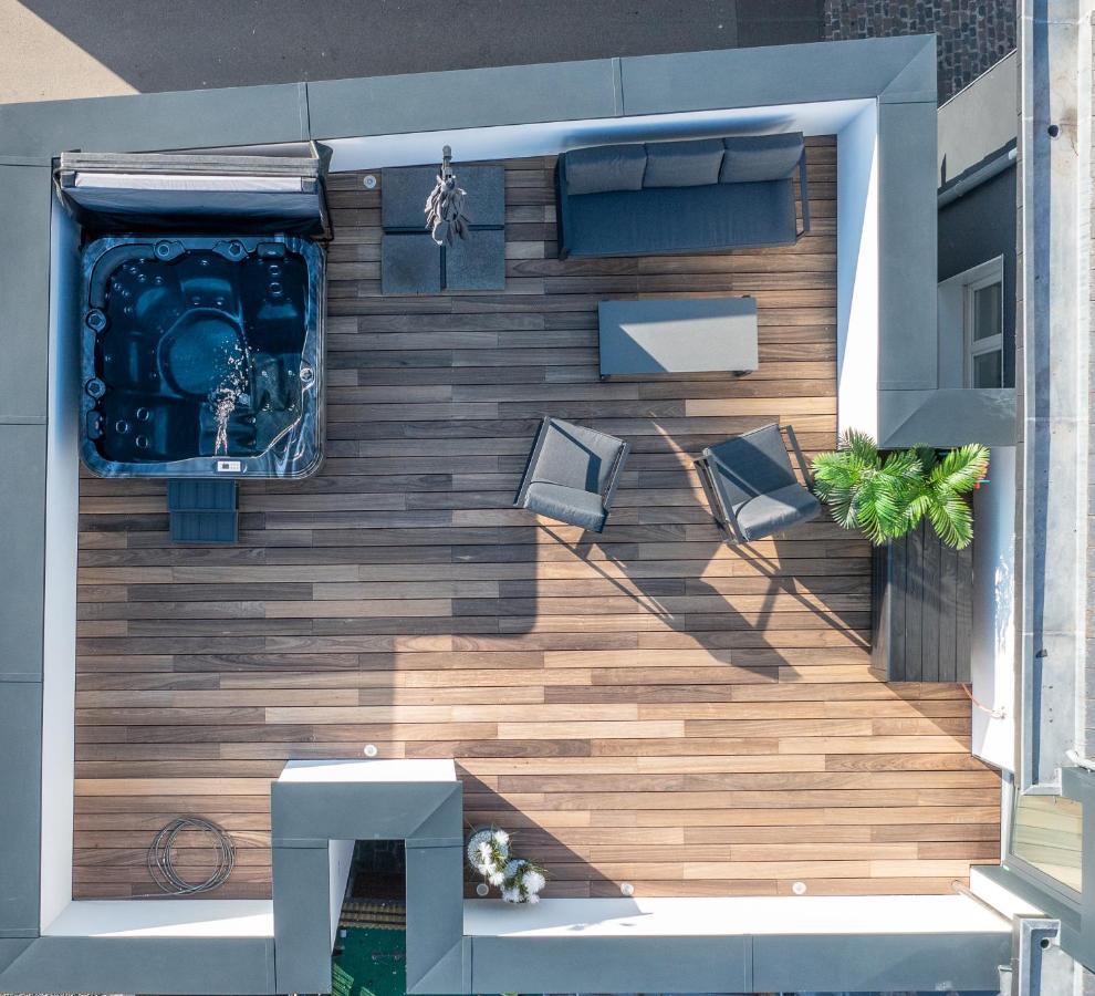 Apartment Avec Rooftop Au Centre De